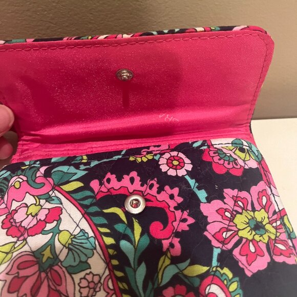 Vera Bradley wallet - Picture 6 of 7